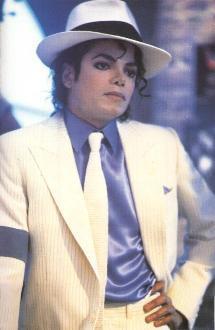 smooth-criminal-michael-jackson-7144204-215-330